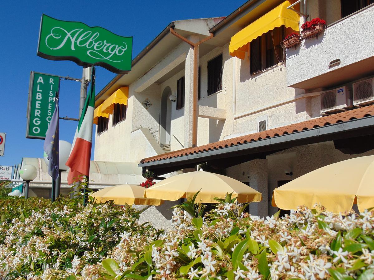 Hotel B&B Rispescia Grosseto Exteriör bild