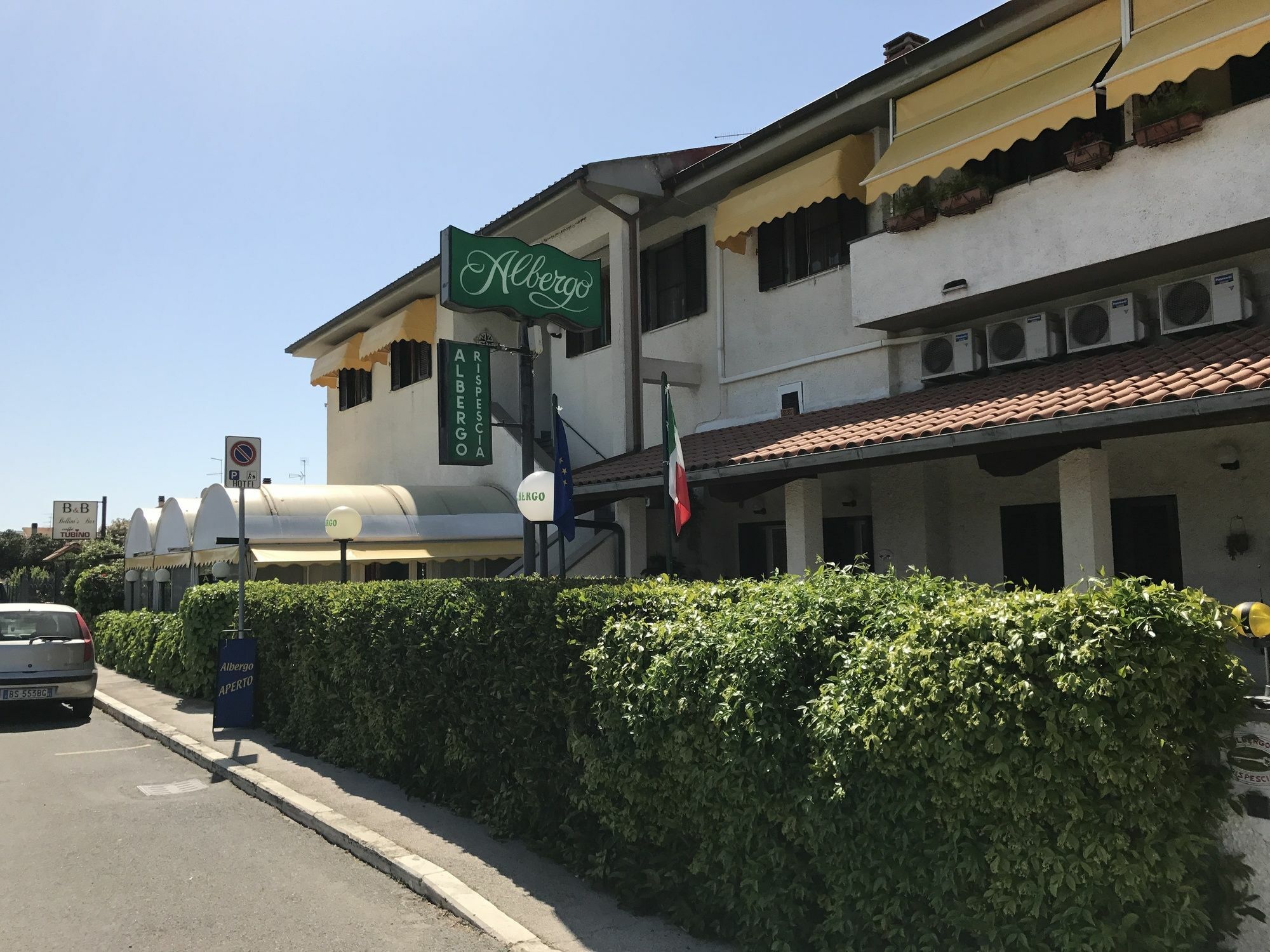 Hotel B&B Rispescia Grosseto Exteriör bild